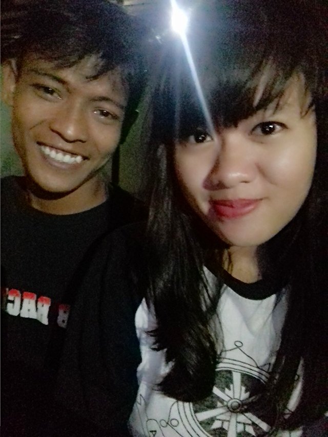 eby_manyun's tweet photo. Bareng pacar tercinta buat malam minggu ini😚😚😚 https://t.co/X3DE6lFd3V