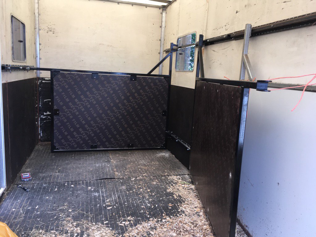 #newpartitions #5horselorry