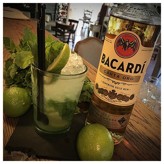 visitriverbank's tweet photo. Join us for #HappyHour from 5pm, and because it's #BankHoliday we'll be extending Happy Hour from 9pm till 10pm! @JSAcoustic live from 9pm! https://t.co/W5QCbsN99e