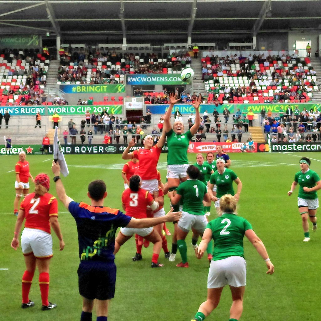 jelmes88's tweet photo. Great atmosphere here @KingspanStadium cheering on Ireland! #WRWC2017 #BringIt #IREvWAL https://t.co/7mE2W8UxB7