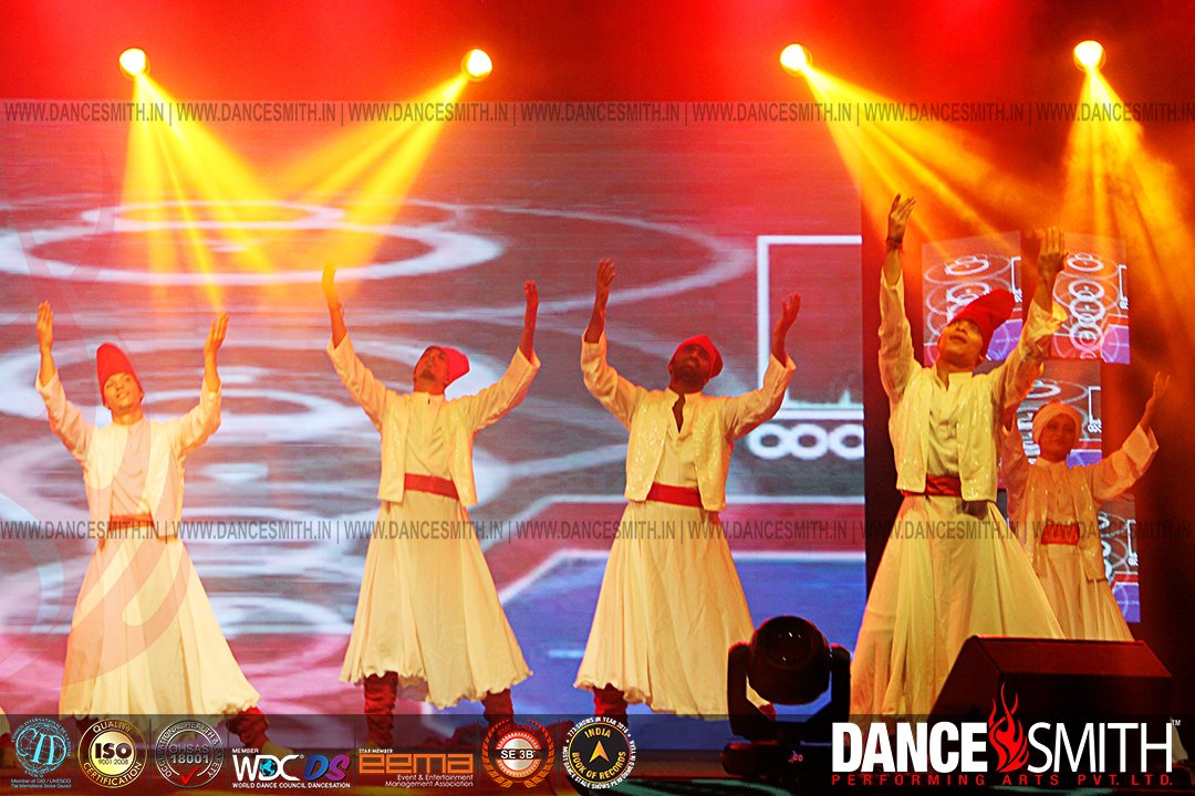 DanceSmithIndia's tweet photo. Entertainment significance peace #LiveEntertainment #BollywoodPerformance #SufiSequence https://t.co/wMkI3kyvhC