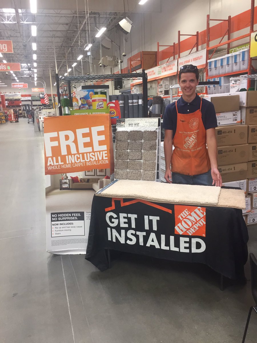 Learning about new flooring over coffee and donuts !! Saturday morning DIY. @crisgni <a href="/ShantouraPacSo/">Shantoura</a> @normaga05498905