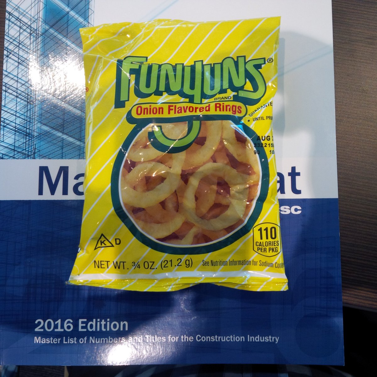 JasonPUrquhart's tweet photo. Afternoon snack break #funyun's #masterformat @SpecwriterKeith https://t.co/vk1WIqRIc0