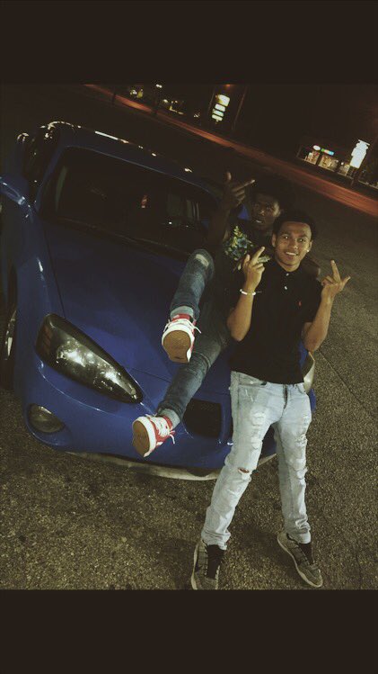 Atjavon's tweet image. Can't believe 12 really just came &amp;amp; took you bro😩. Shit really left me Traumatized my daily mans just sitting 😪Ima miss you Dawg #FreeJB 🤞🏽