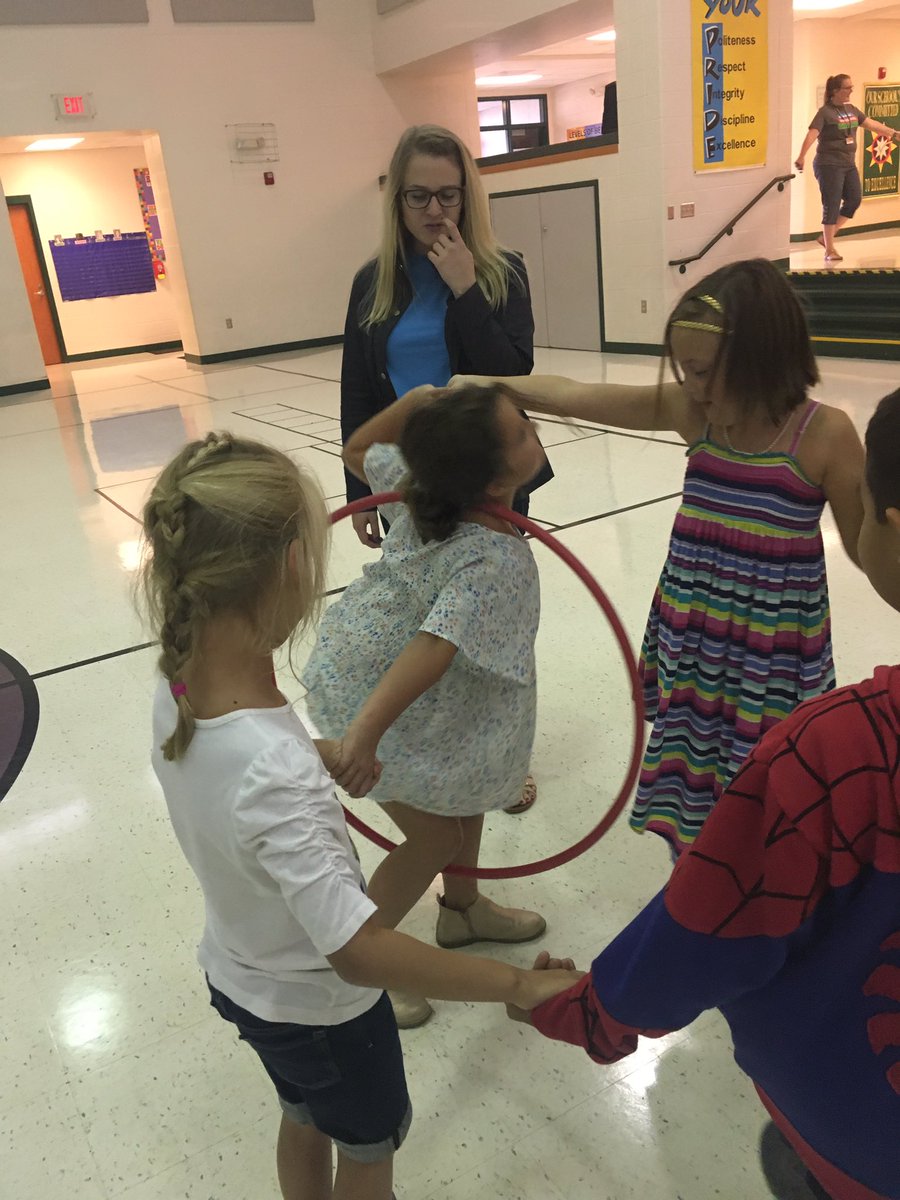 MBiermann10's tweet photo. Respect Day fun! Thanks for planning a great day Mrs. Wolfe @tcem99 https://t.co/wXgKaBZ5Y5