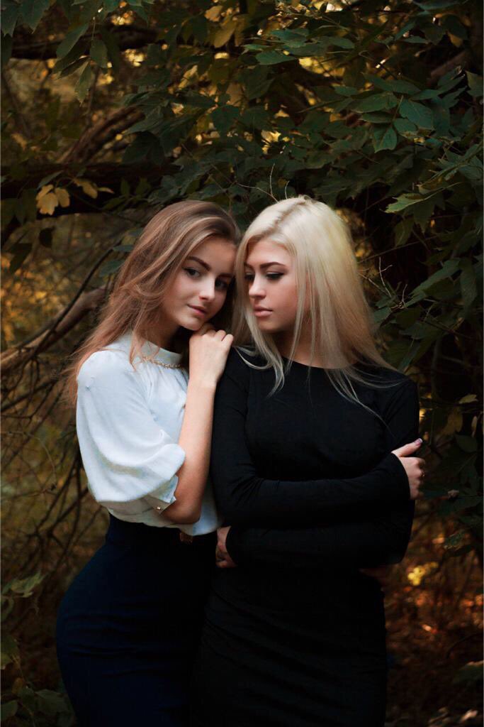 lower_regions_'s tweet photo. Happy birthday 😋 my love 💖💖💖 @kalininalinaa https://t.co/Orqc23kQHR