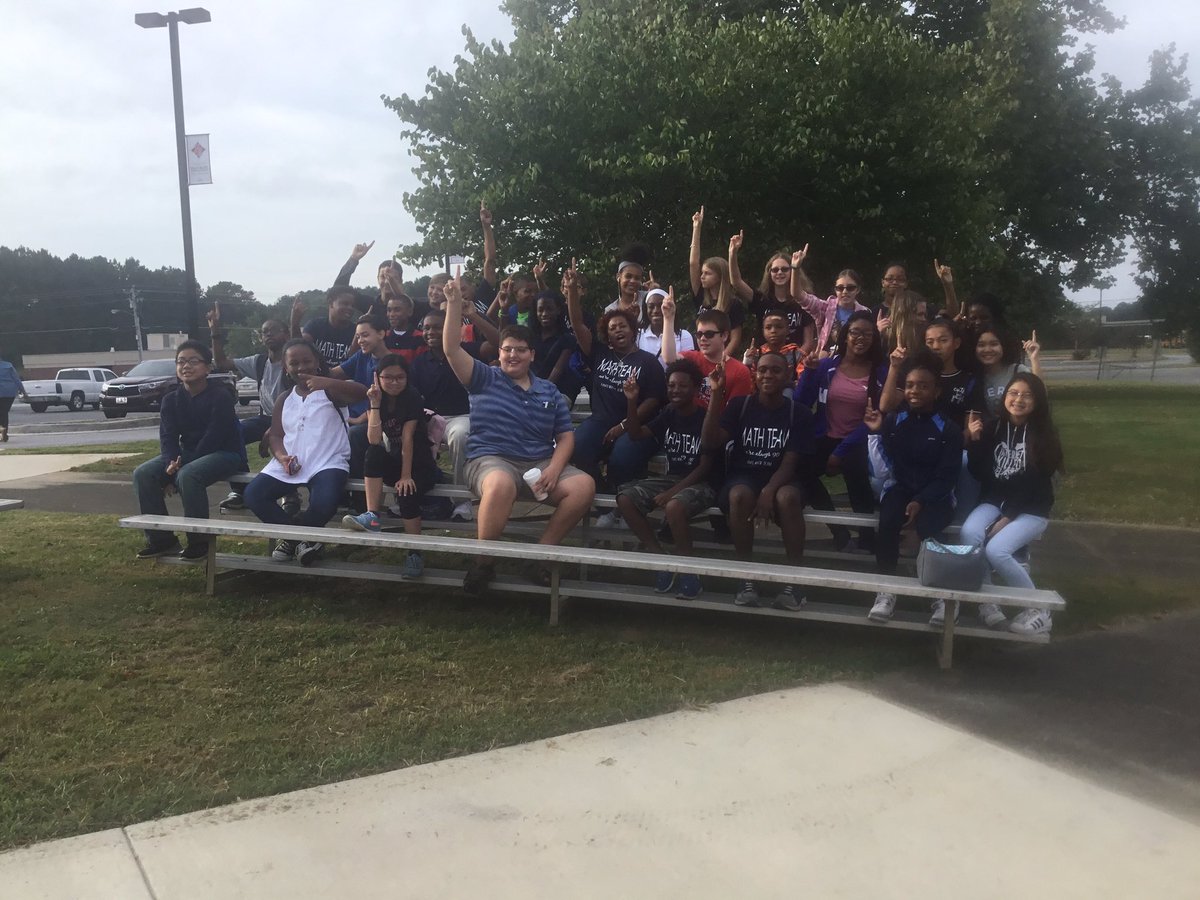 EagleStem's tweet photo. Morehouse Math Bootcamp Competition #EagleSTEM #STEMLife #fcboeSTEAM #FlatRockForward https://t.co/GfPbVUZD51