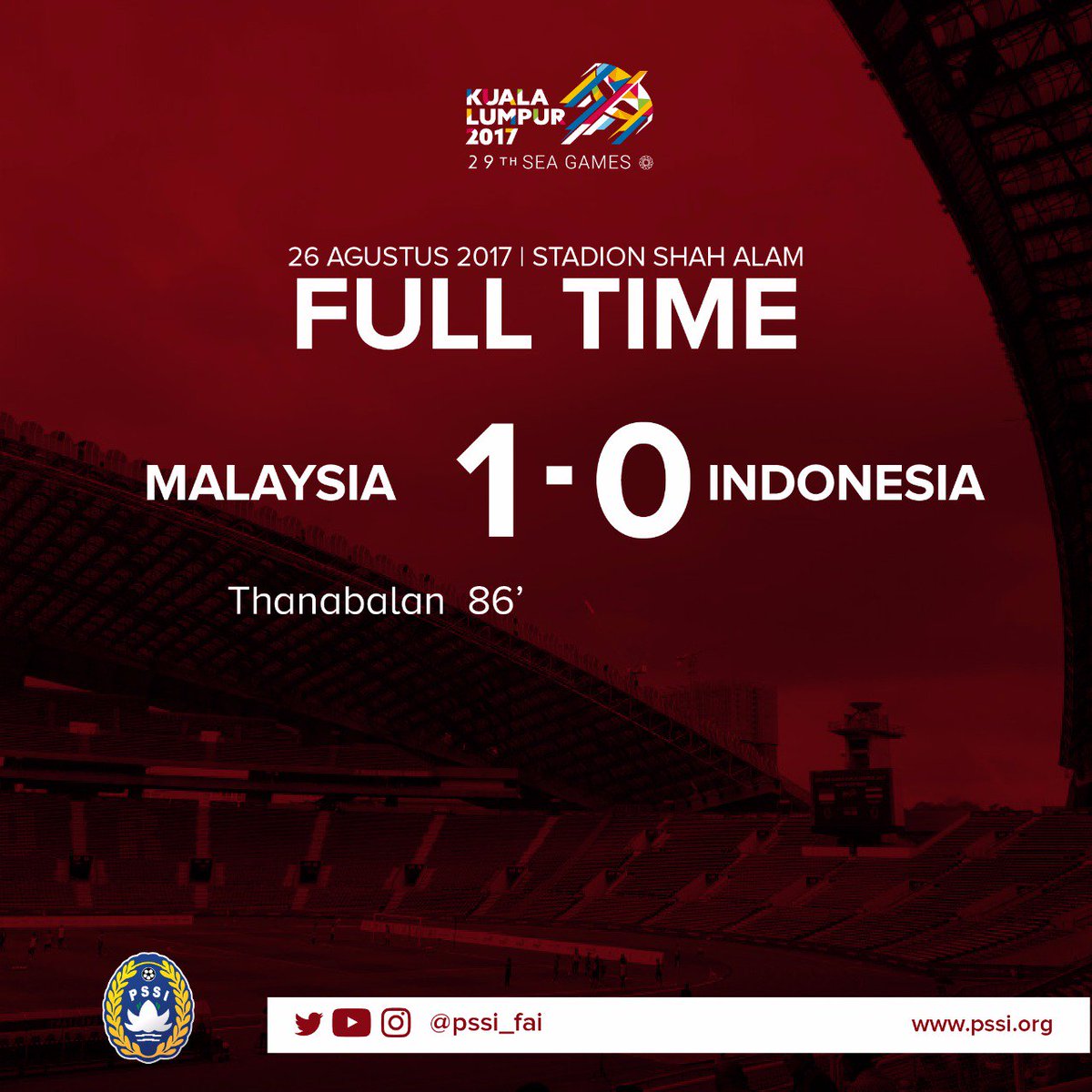 TabloidBOLA's tweet photo. ANGKAT KEPALAMU, KAMI BANGGA PADA PERJUANGAN KALIAN! 💪🇮🇩

Masih ada perebutan medali perunggu vs Myanmar 😞

#TimnasDay
#SEAGames2017 https://t.co/R9OGL3KFa5