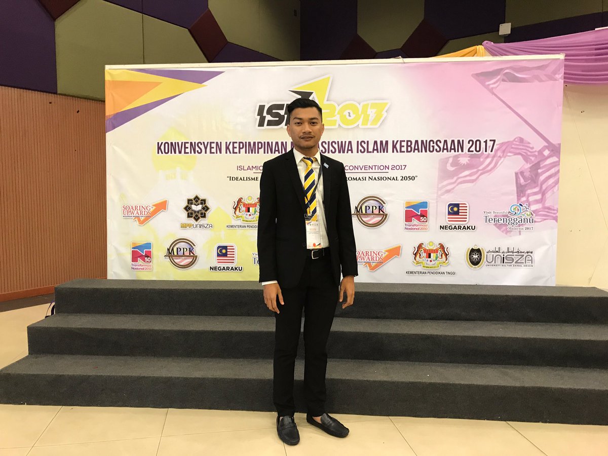 TalibMile's tweet photo. Terima Kasih Unisza! #ISLC2017 #unikl https://t.co/qjGket0h87