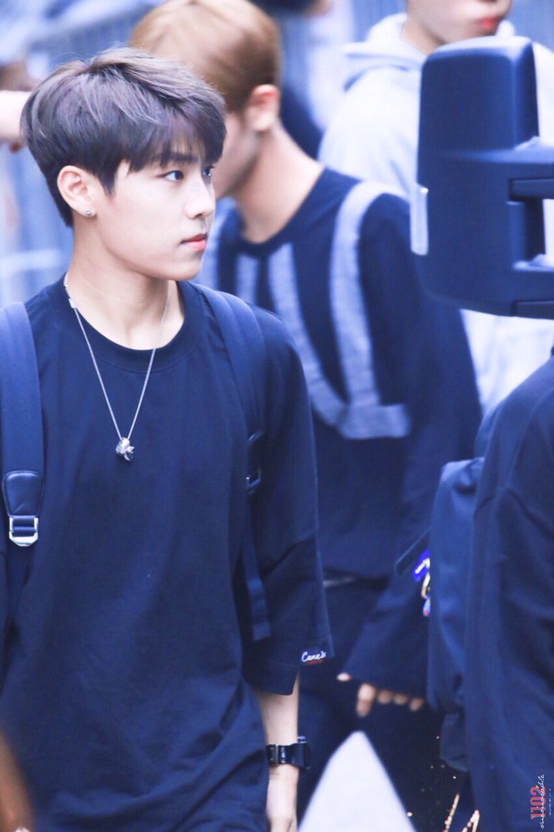 MEMORABLE1102's tweet photo. <HQ>
170825
뮤뱅 💫
♡
#박우진 #PARKWOOJIN
#워너원 #WANNAONE https://t.co/h0DlgPVaFO