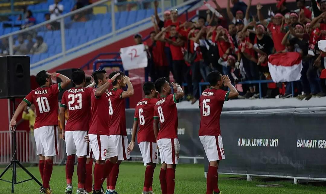 fayedboli's tweet photo. Ttp smngt garuda, prmainan sdh trbntuk hny blm dinaungi kbrntngan,smg juara di event trdkt slanjutnya #AyoIndonesia https://t.co/it8dc1LV6h