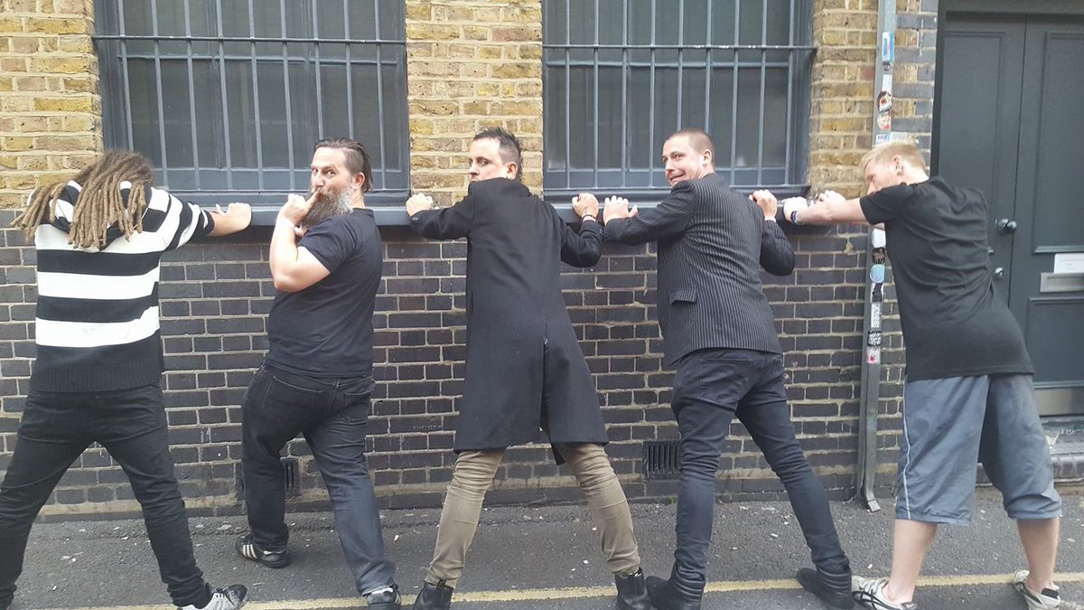 IAMWARFACE's tweet photo. Warface sillies ππ€π€π€π#uk #silly #photography #CriminalMinds #Camden #live https://t.co/2oSFe17M0J