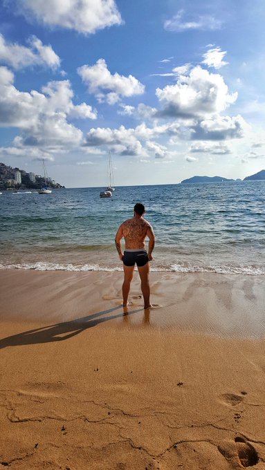 Acapulco shore, #beach #Mexico #Pacificocean #Acapulco @FridaSante https://t.co/m1TruBuHAQ<a href="/tag/beach"class="tags">#beach</a><a href="/tag/mexico"class="tags">#Mexico</a><a href="/tag/pacificocean"class="tags">#Pacificocean</a><a href="/tag/acapulco"class="tags">#Acapulco</a>