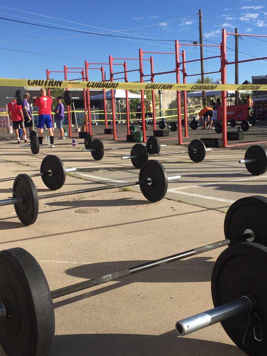 PrescottPD_DC's tweet photo. And they are off!!!! 5th annual Captain Crossfit Hotshot WOD fundraiser! @PrescottPD @PrescottPDChief @capncrossfit https://t.co/yRll2yRzJ1