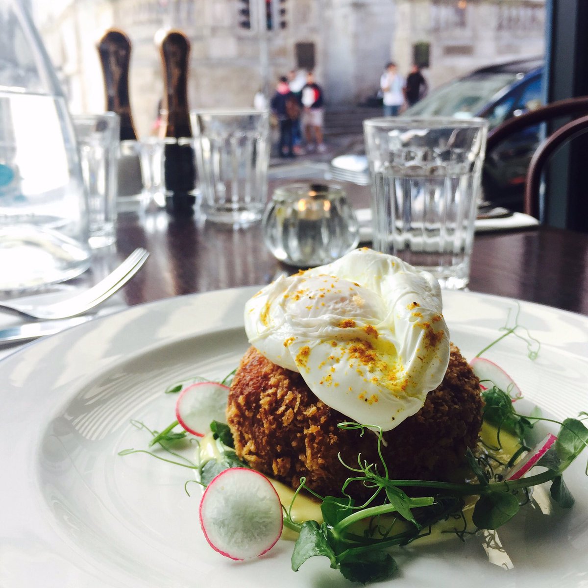 TheOakDublin's tweet photo. Fabulous food &amp; crafty cocktails, The Oak has your weekend covered. https://t.co/YCDHvssjpK