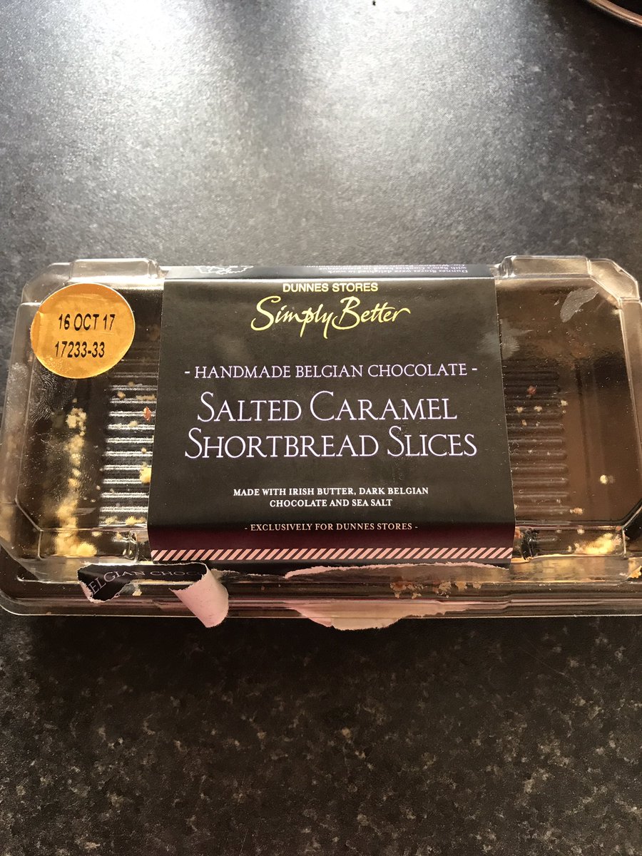 tracyb42's tweet photo. Simply divine. Picked up these beautiful treats in Dunnes blanch today, demonstrated by fmi. #amazingtaste @FMIHeadOffice @SimplyBetterDS https://t.co/z598INTMEC