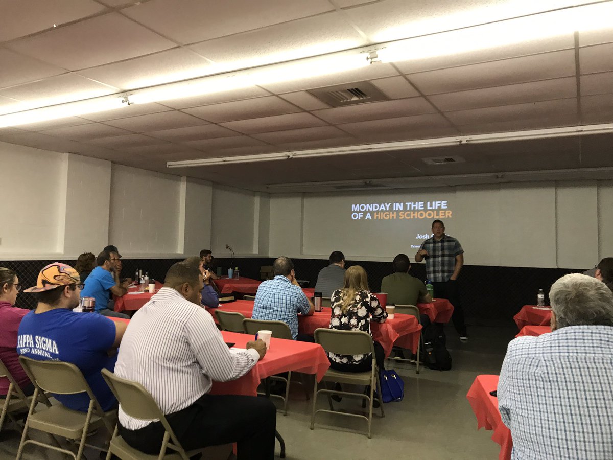 LCYMinfo's tweet photo. Youth Worker Training with Josh Griffin! #LCYM #youthworkersrock https://t.co/TSsKARv6GM