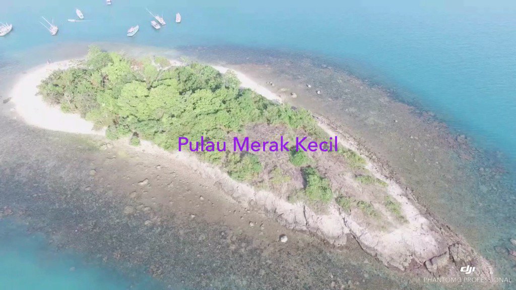 Rie_Chaule's tweet image. Pulau Merak Kecil #ProvinsiBanten skypixel.com/pilot/videos/s…
