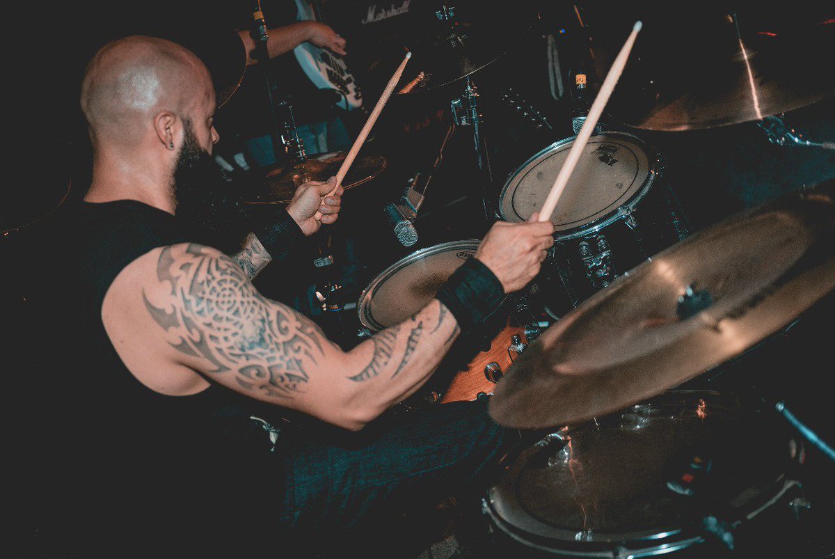 -Ivan/Babo (drums)
#drummer#tattoos#elbabo#carteldesanta#deadlegacymx#metalcore#deathcore#djent#gig#drumset#photography#beard#performance