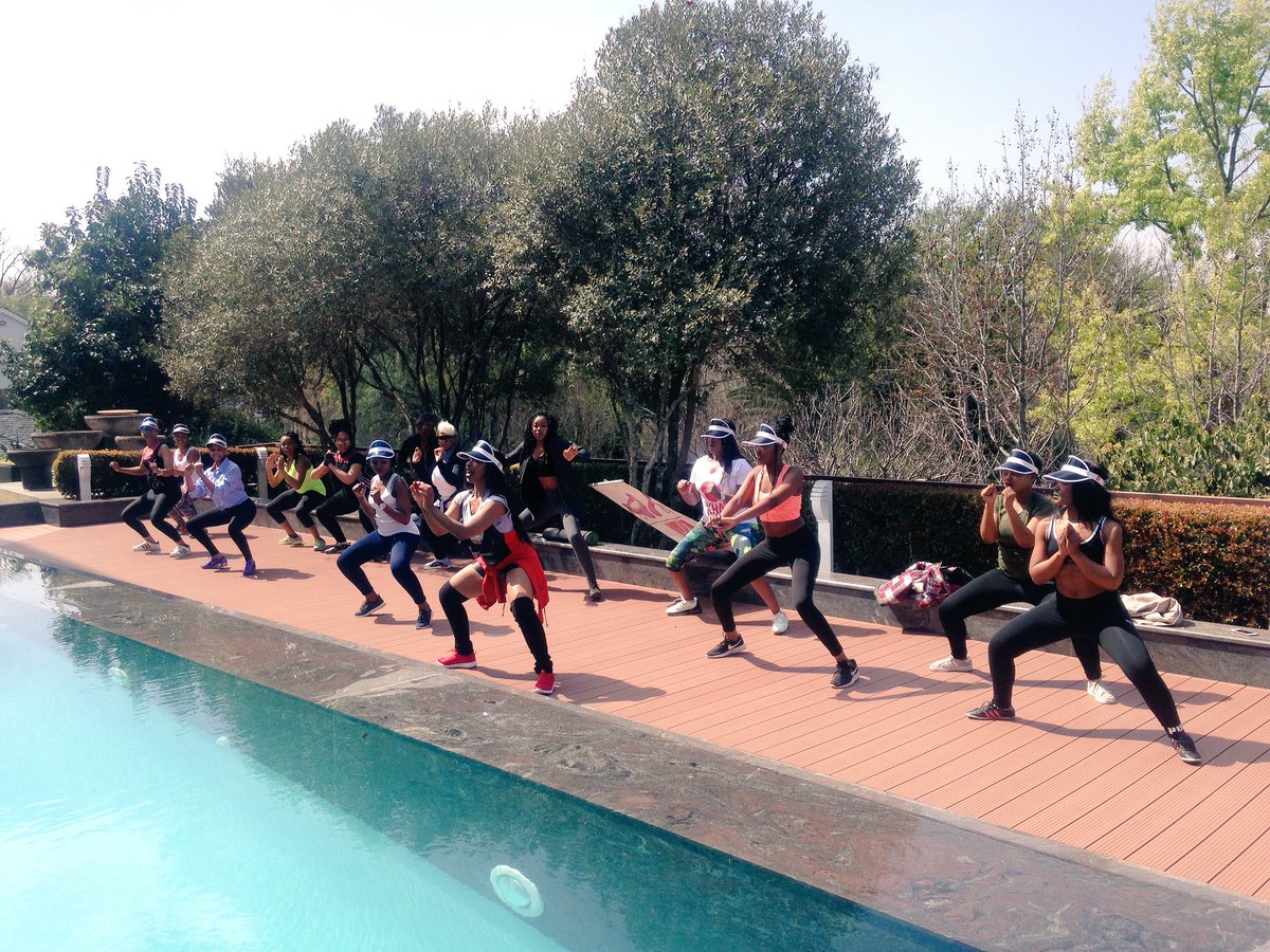 Khabonina_Q's tweet photo. TODAY WAS EVERYTHING! #DearWoman ... THANK YOU 😊 #DTFIB https://t.co/IDBe3tM647