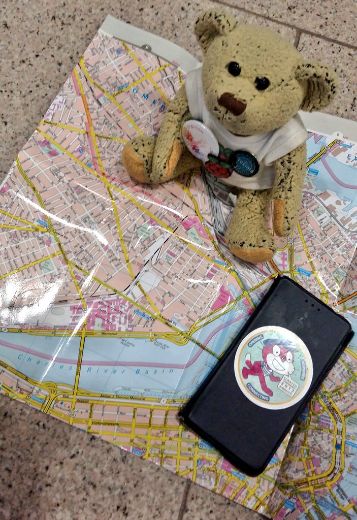 tyrower's tweet photo. Still on way home from #ScratchBUD🛬 Saw this in @Gatwick_Airport &amp; couldn't resist! Hopefully make it to @MIT next year for @scratch 2018🐱 😉 https://t.co/tx1P5m5fjC