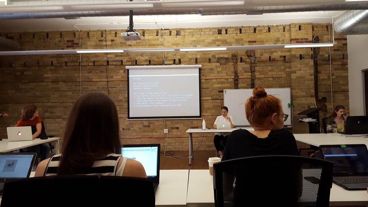 JonCLKwok's tweet photo. First #LLC mentor session 🌱🌱🌱 @chantalebarnard @AT_Fresh_Dev https://t.co/v4cfe88WqL