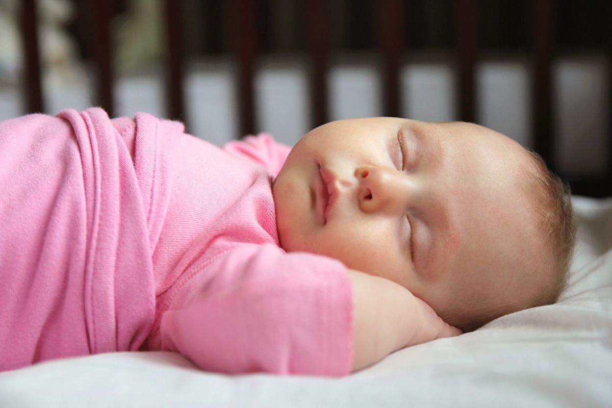 UMABabyLondon's tweet photo. Nap basics explained by @TheSleepLady. 
#babysleep #babynap https://t.co/gdNbbdIzbP https://t.co/A16lrIBaNo