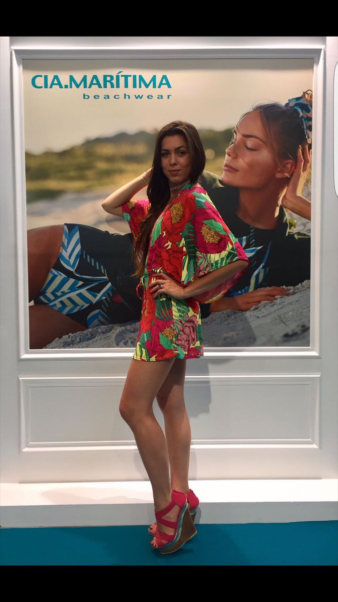 PostDiieM's tweet photo. #Modeling #ModeCity #CiaMaritima #Brasil #Beachwear 👙👗🌴☉ https://t.co/FQa1zWDIKD