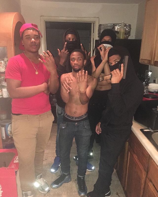 OcGangForeign's tweet photo. Free RockWDaGlock💉🤧 https://t.co/KvlJ1i1g5z
