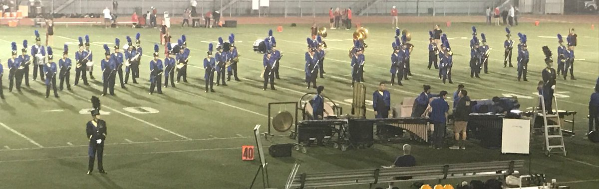 LMHSNEWSPAPER's tweet photo. New look New Year!! The LMHS Marching Band and Color Guard unveiled brand new uniforms! El Toro wishes everyone a great year!! 🎼🎷🥁🎺 https://t.co/BB9HHJCKJB