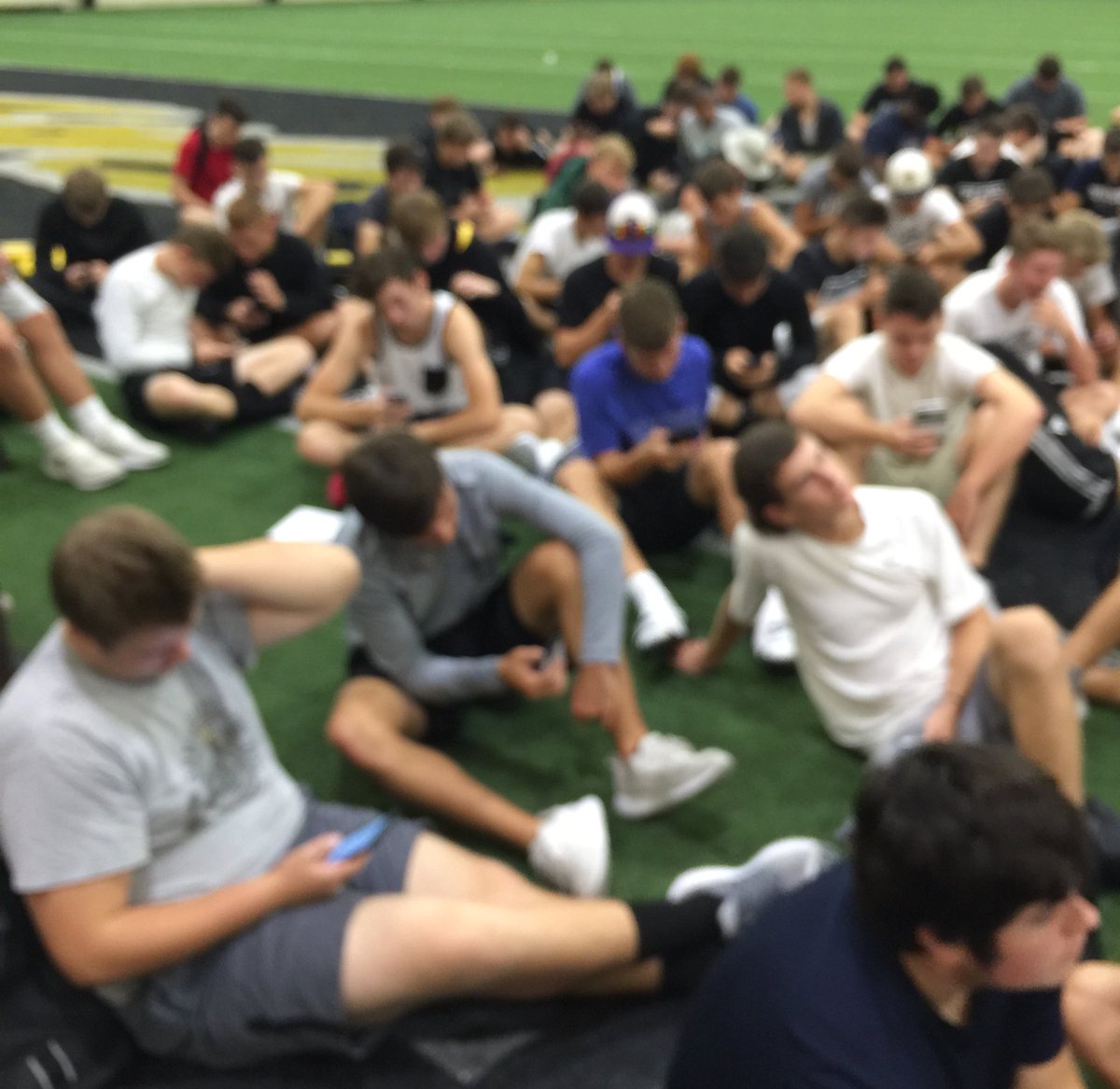 FootballForney's tweet photo. We have started our fundraiser!!!  #sixme #EDP https://t.co/WxZr2c9xOf