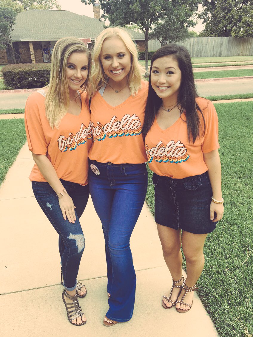 courtsport2's tweet photo. We can't wait for you pc '17 #gogreek #utaddd https://t.co/pU3hQTMrk5