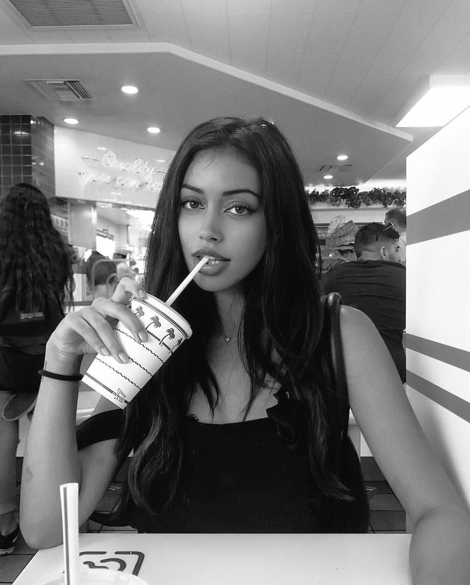 drunkinaverage's tweet image. - laura steele
- no new to rp but new account 
- fl/rp
- ships with chem
- rt/like for me I'll return + follow and dm you an account rate