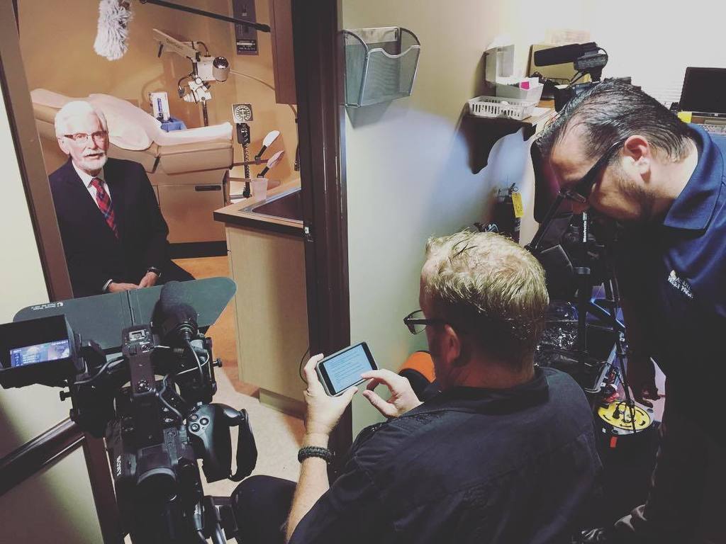 douglasbmiller's tweet photo. Need coffee.
#coffeetime #dırectorofphotography #director #cameraoperator #video #sonyfs7 #sonyfs5 #hypercore98 #s… https://t.co/uVxP66wBbO https://t.co/ORHiNjp2ZW