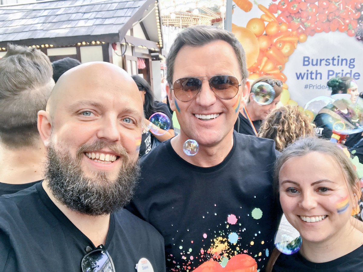 Massive well done to @hugohorton for organising @OutatTesco part in <a href="/PrideCymru/">Pride Cymru</a> - Amazing Day Amazing Support #PrideCardiff 🌈