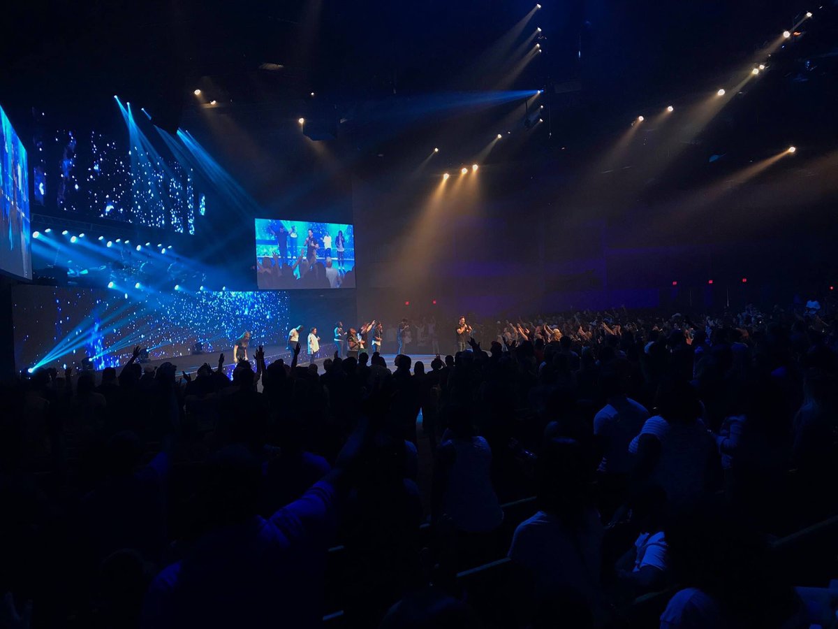 pastorhopec's tweet photo. #RYA2017 https://t.co/p55Vnolzvp