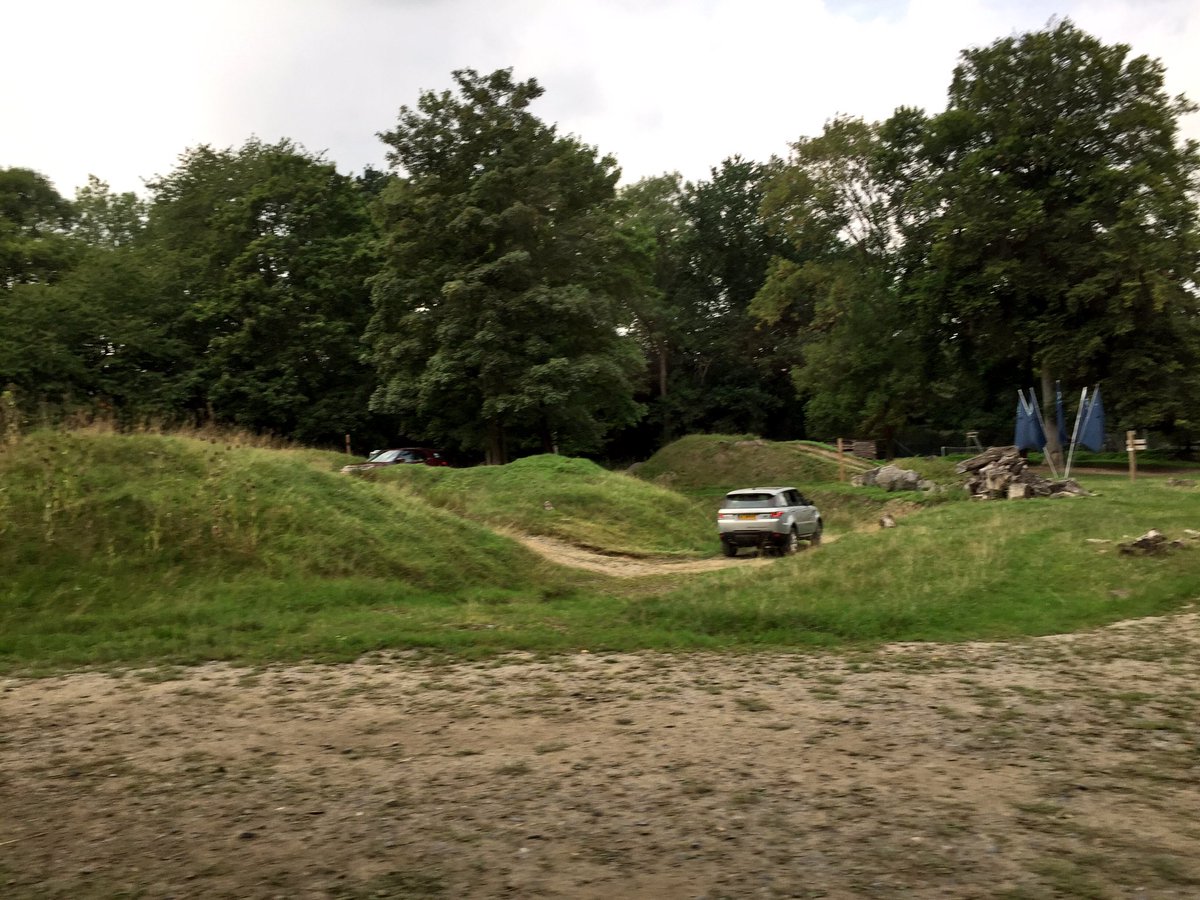 GregMerlier's tweet photo. @LandRoverBELUX heading #Peru #onelife https://t.co/HnWMrUVAlf