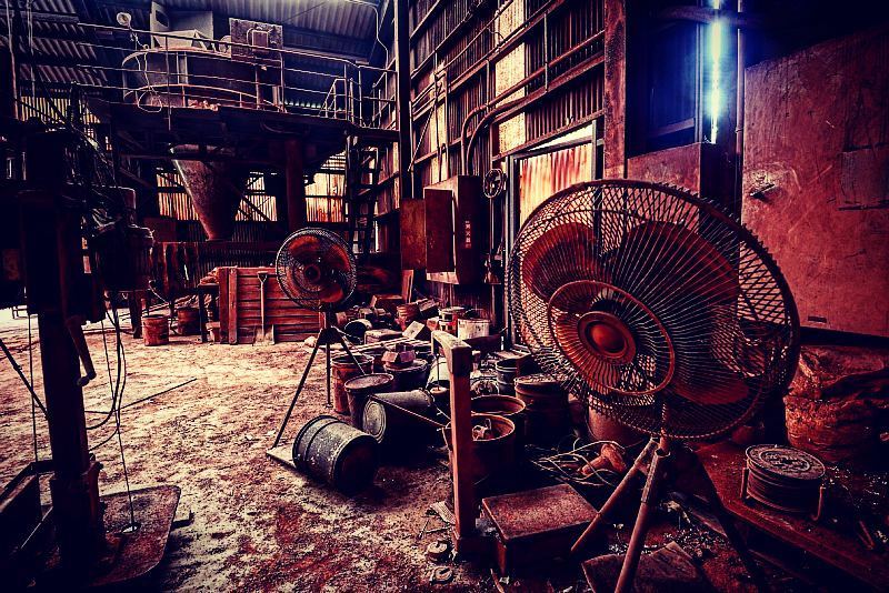 JUNK555x's tweet photo. Red factory
#廃墟 #ruins #urbex #abandoned #abandonedplaces #abandon_seekers #g_s_i #aband0n_all_h0pe #ig_urbex #ic_… https://t.co/k8I4x07A0O https://t.co/Ep1EbSV6GM