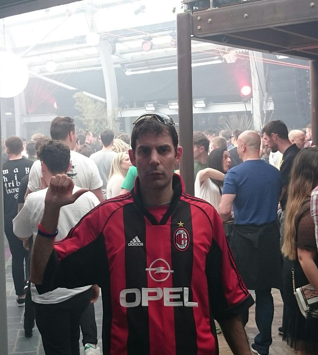 forzaTH1's tweet photo. One last rave this year for old T-Dawg! #SubClubSoundSystem https://t.co/Swm0ItBe6m