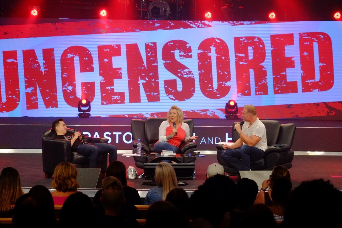 myredemptioncc's tweet photo. RYA Uncensored with Pastors @roncarpenter &amp; @pastorhopec was REAL, RAW &amp; UNCUT!  #RYA2017 https://t.co/VoZdXFws7c