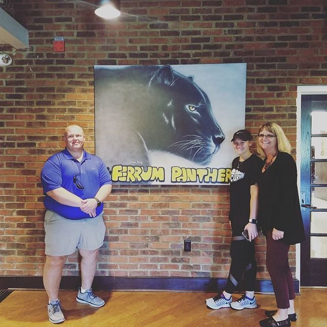 FerrumCollege's tweet photo. Thank you McCoy family for visiting Ferrum today! #futurepanther #ferrumsoftball #vtconnection 🐾🖤 #regram : @tiffanyg_ferrum09 https://t.co/QRKK0SiN9B
