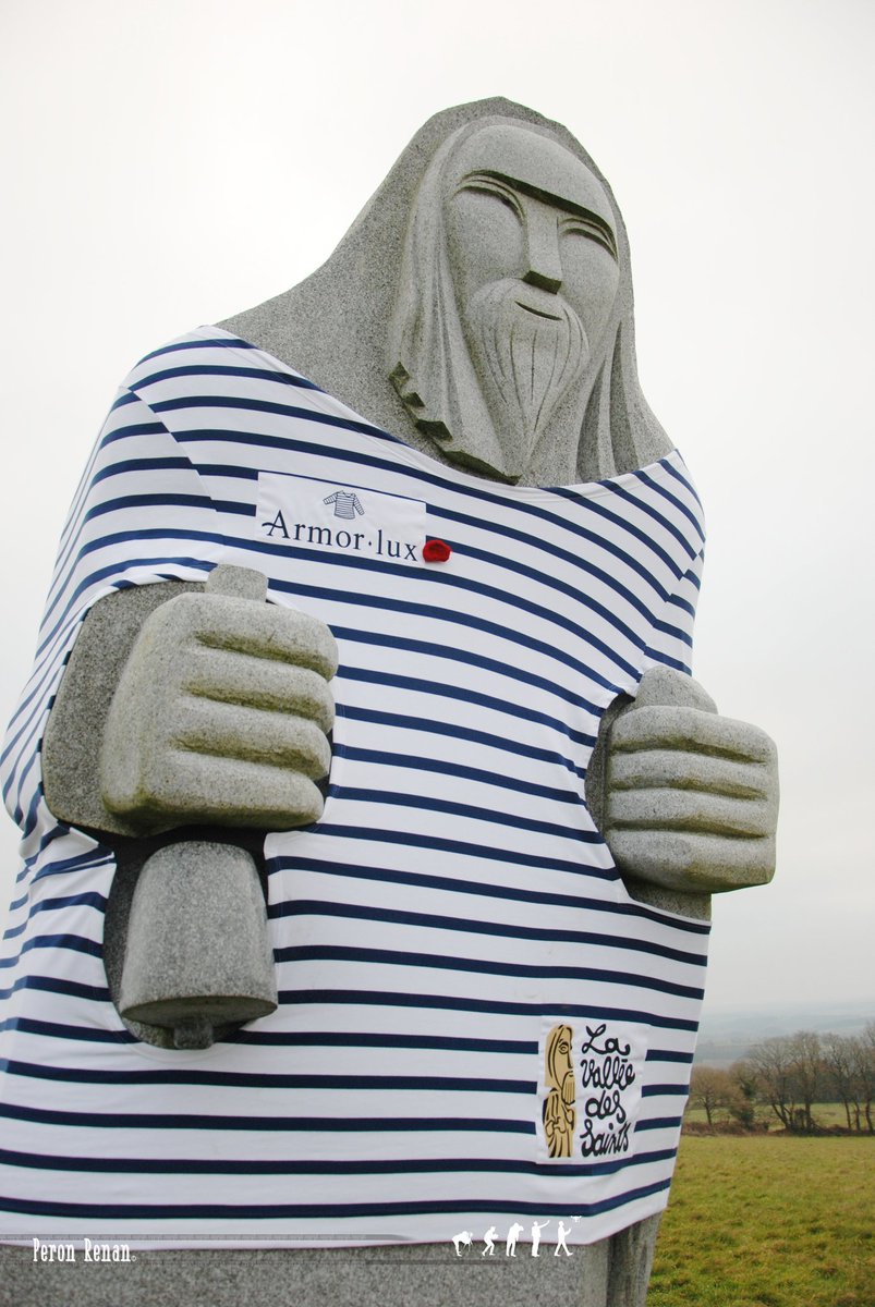 <a href="/armor_lux/">Armor-Lux</a> habille jusqu'au 15XL, mais uniquement pour la vallée des saints 🗿
<a href="/minguy82/">MINGUY</a> <a href="/produitenbzh/">Produit en Bretagne</a> 
#Bretagne #bzh5 #côtesdarmor