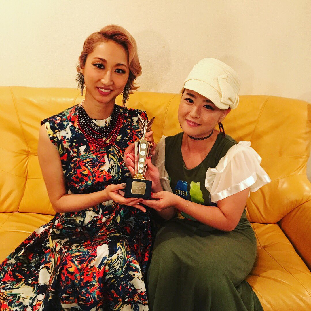 kaorin7214's tweet photo. Ms .OOJAのいちばん泣けるドリカム Super primiam night 
行って来ました💖最高に素敵なOojaさんの歌声に感動でした😭😭これからもOojaさんの曲で作品つくっていきたいです💝💝Oojaさんありがとうございました💓😭 https://t.co/0hHFH3YwAC