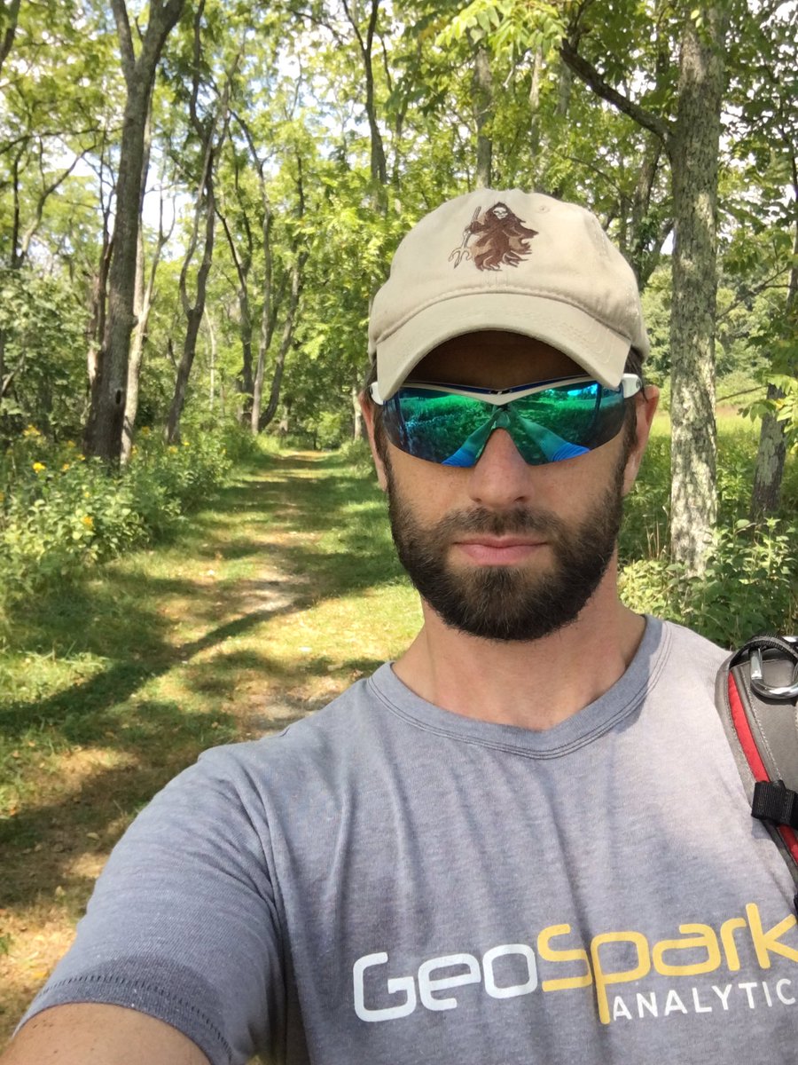 cbower1019's tweet photo. We can #modeltheworld because we get out and enjoy it! #GeoSparkBlueGlass #skymeadows https://t.co/6F8IamhVYf