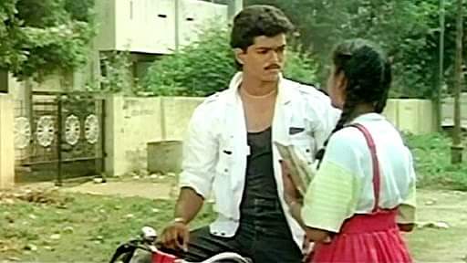MrMarmaYogi's tweet photo. அன்று அழகில்லை, நிறமில்லை என்று பேசியவர்கள் முன் இவரின்றி தமிழ் சினிமா இல்லை என்கிற மந்திரத்தை உச்சரிக்க செய்தவர்! #Vijay
#TrueHardWorker https://t.co/xYuzGQv7ix