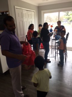 Bainbridge_Park's tweet photo. Great turn out 4 back 2 school party! T.U. 2 our @comcast rep Jason, Jimmy Johns and MOD Pizza for donated food! (1) https://t.co/0SQTAQ9iPB
