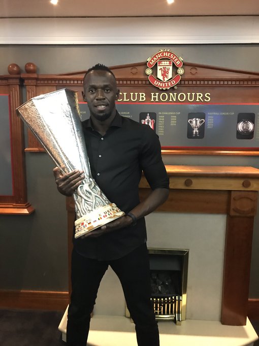 View image on Twitter