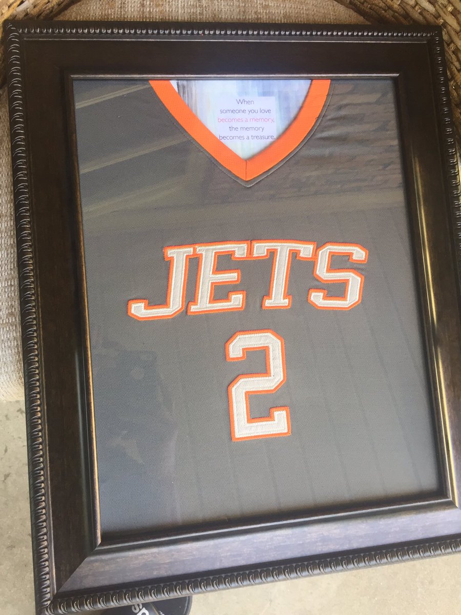Coachmcmurray's tweet photo. Framed jersey we presented to Demontae's Mom!!! Rest peace @SlimeDe #jetfam#redbirdfam https://t.co/35ASH6IpGh
