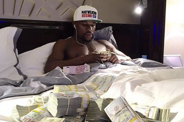 Wanna back <a href="/FloydMayweather/">Floyd Mayweather</a> in tonight's big fight? Here's five great value betting options! 
 goo.gl/BToLnb