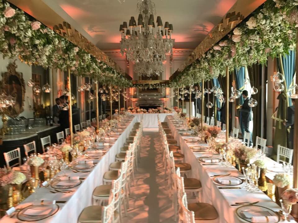 ajenkinson1's tweet photo. I didn't think the @cliveden_AGR could look any more beautiful until today.. #exclusiveuse #weddingoftheyear @Cliveden_House https://t.co/8htBgrCv2L